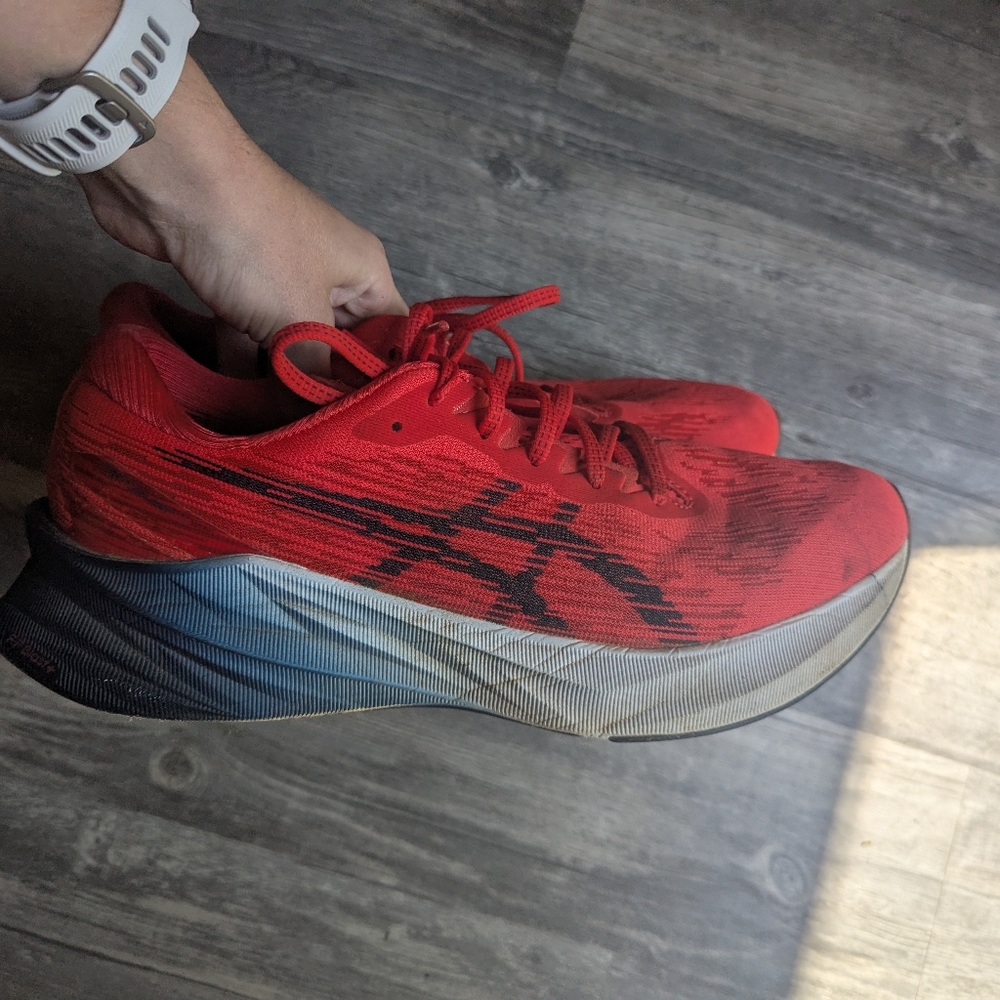 Asics Novablast 3 - M 12